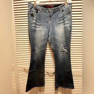 Women’s Boot Cut Ribbed Jeans Size 20